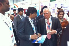 1_gitex-2012-7