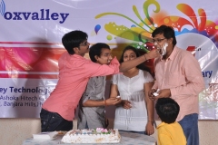 Cake cutting