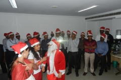 1_festive8